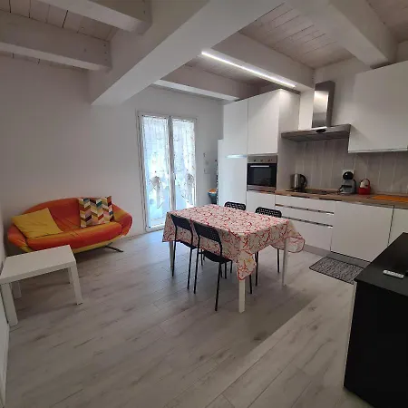 Nuovi In Centro A Riviera Del Conero * Porto Recanati